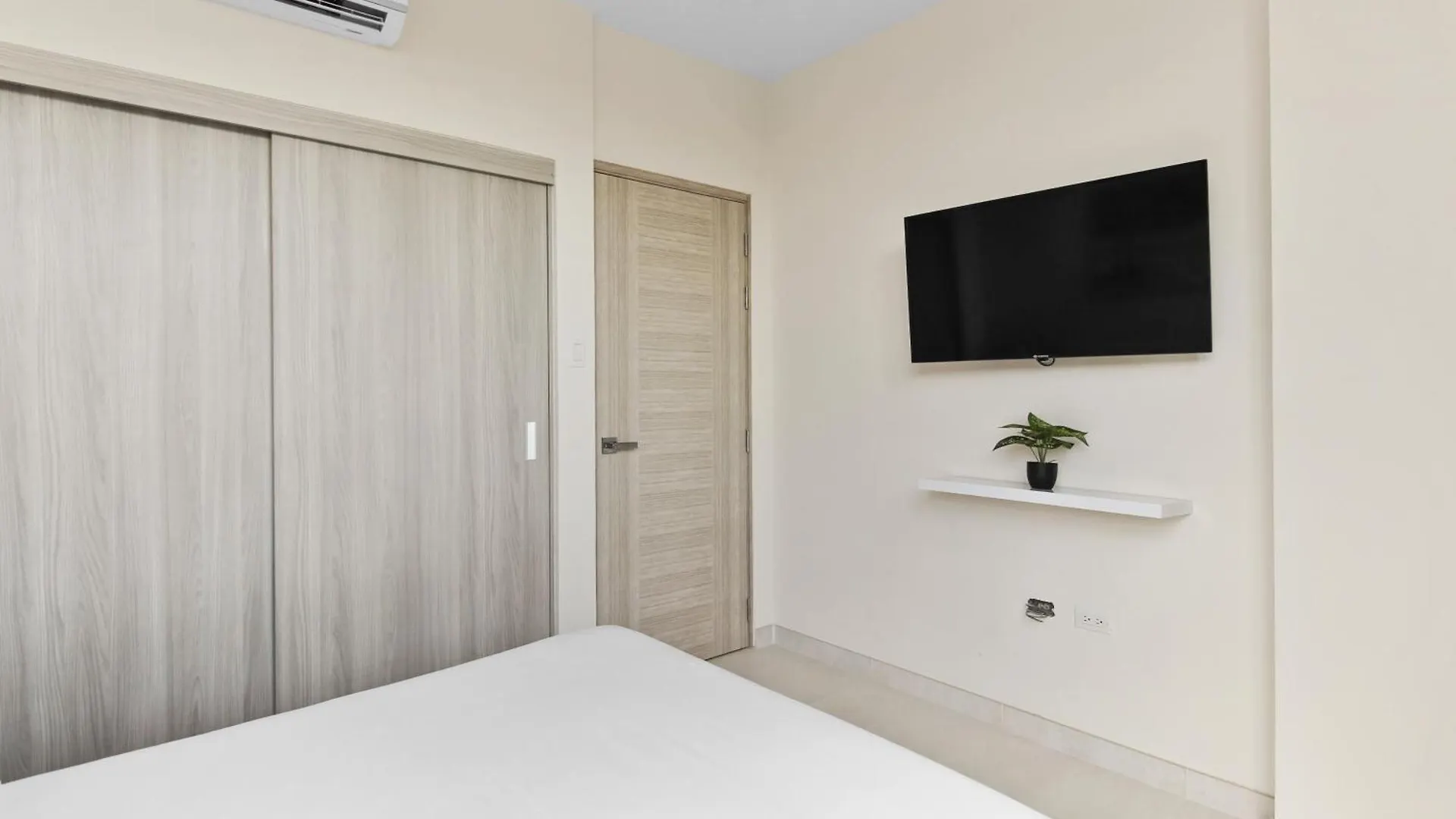 Apartahotel Bocobay Aracari Condo Hotel Palm Beach