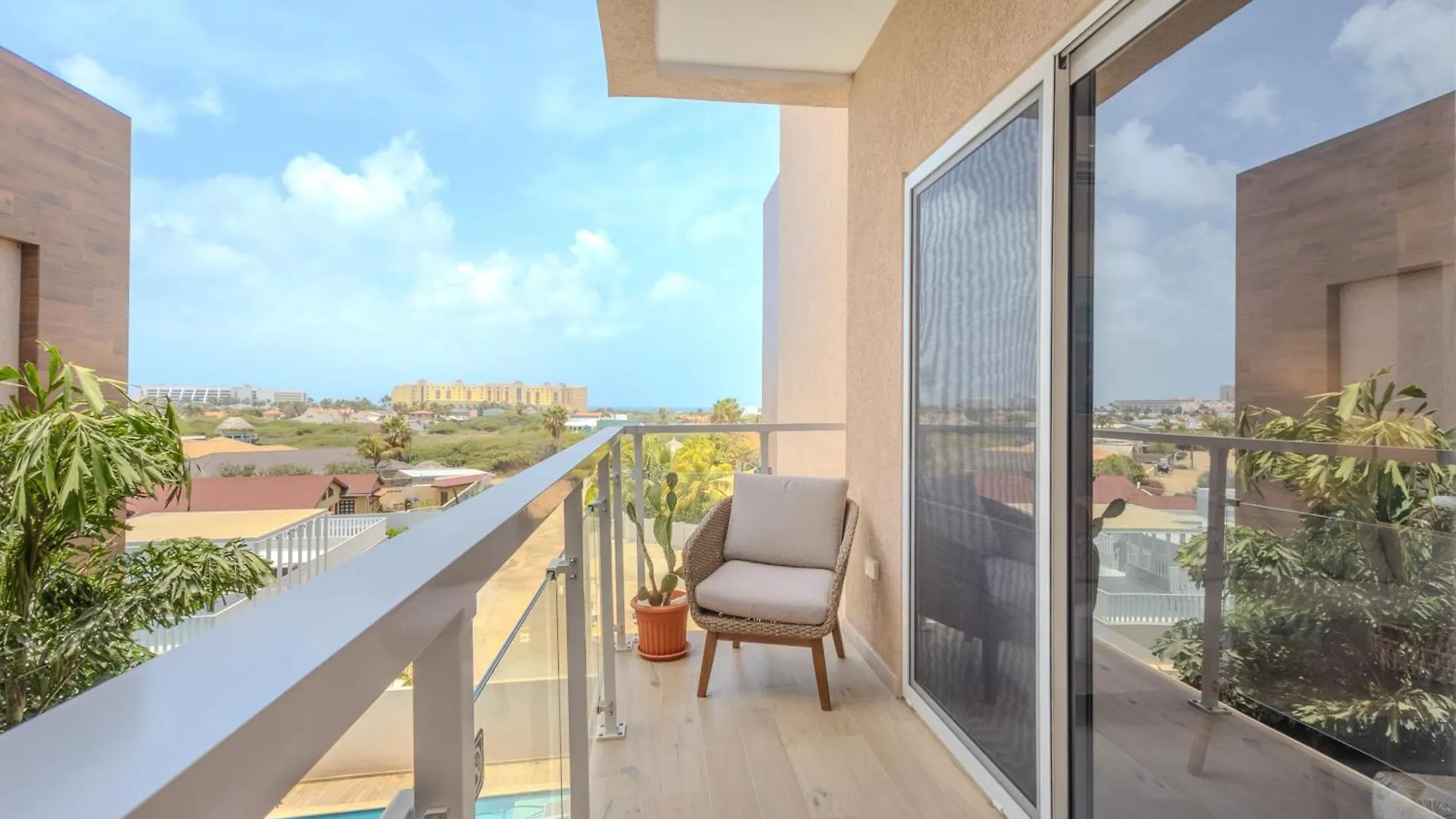 Bocobay Aracari Condo Hotel Palm Beach Aparthotel